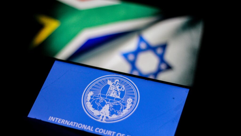 Logo van IGH met vervaagde vlaggen van Israël en Zuid-Afrika
